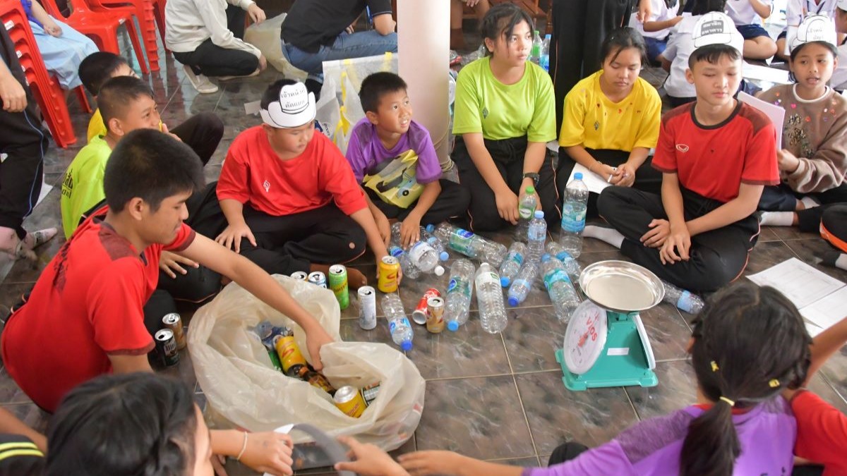 ATAC_Recyclable Wast Bank for Children.JPG