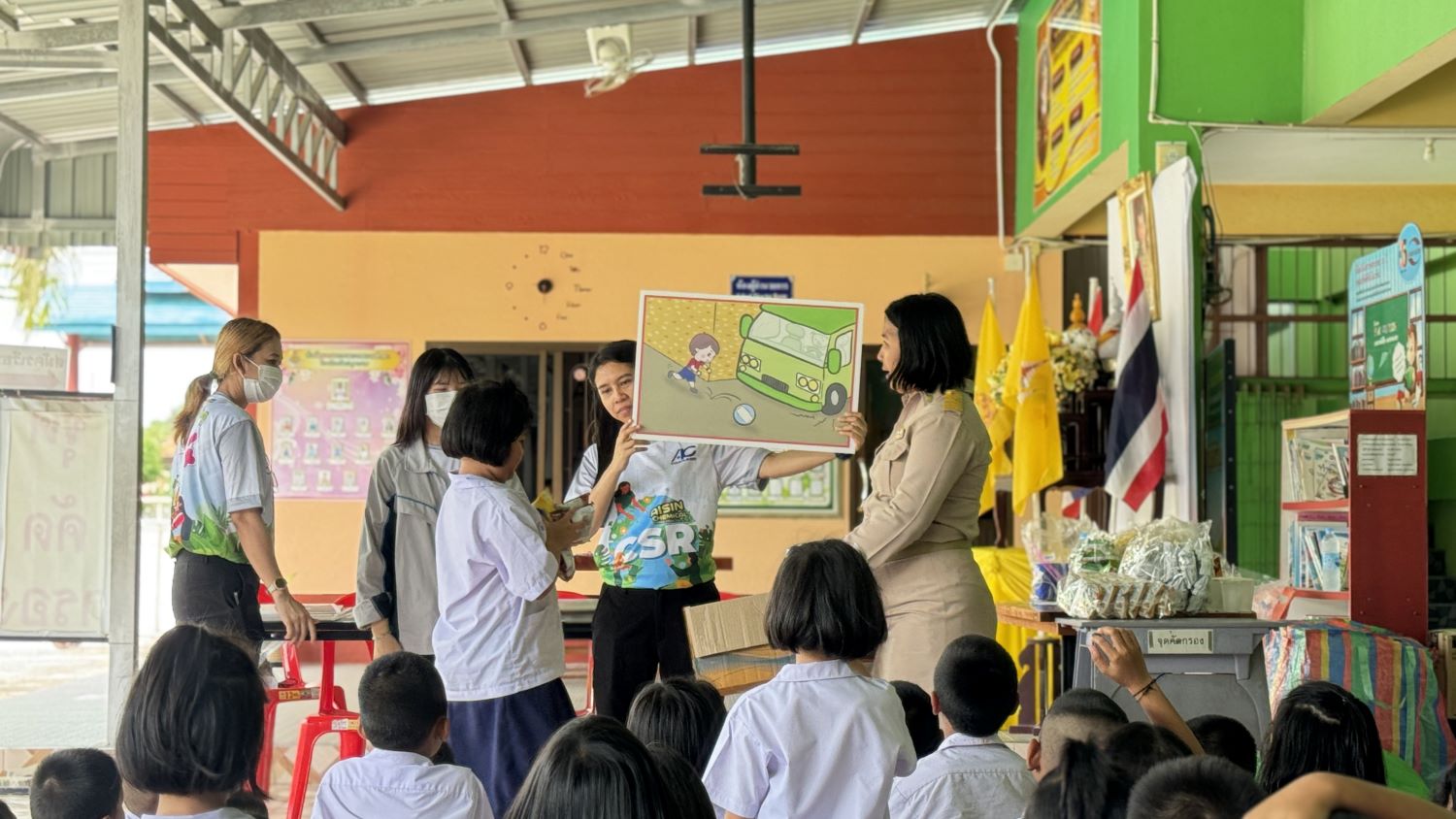 Thai AISIN Group Safety To School at Wat Pathumawas School, Rayong Province (1).jpg